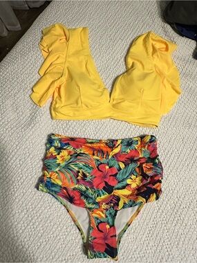 Vintage Design Yellow Ruffle Bikini Top w/Tropical High-Waist Floral Bottoms